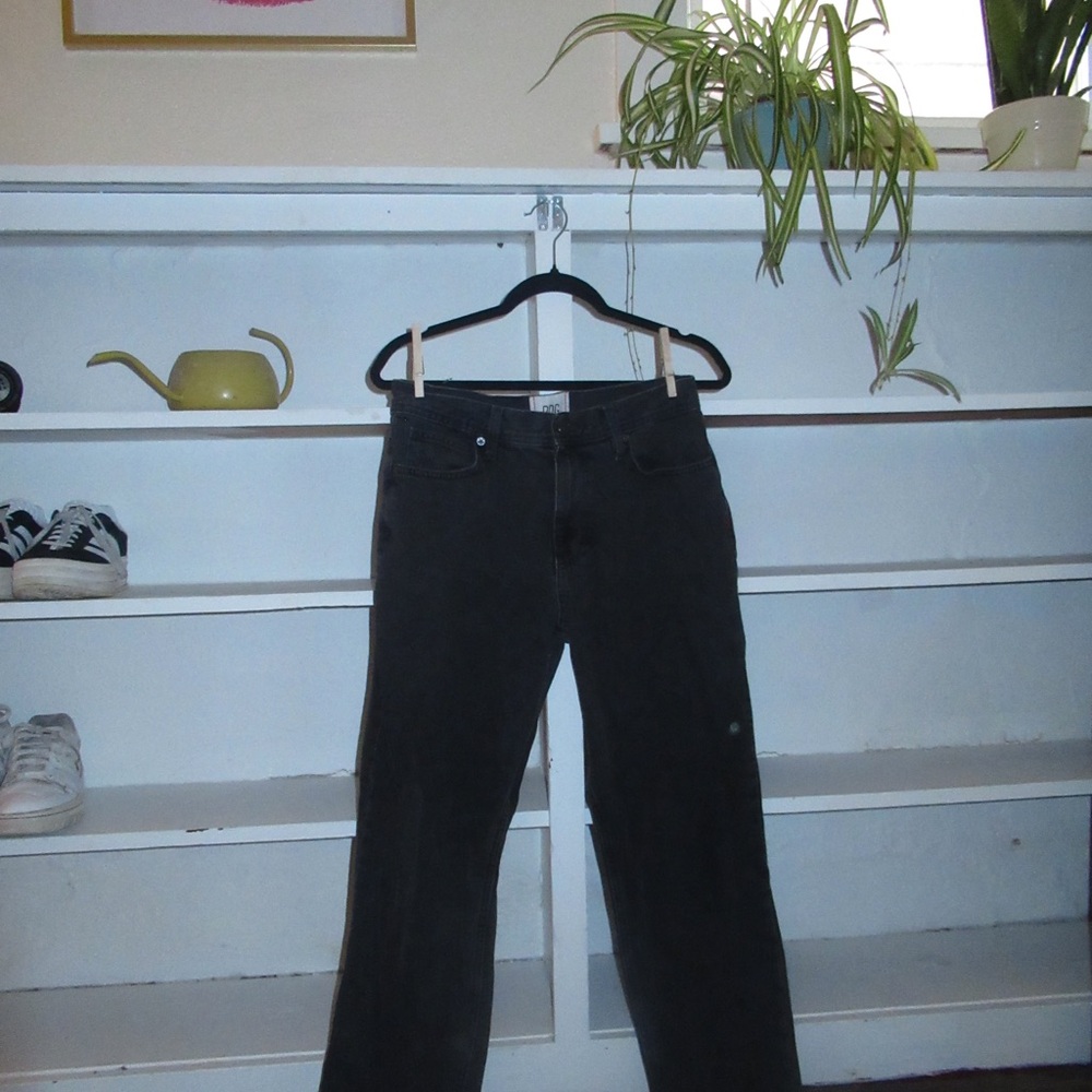 Women's BDG Slim Straight Black Jeans